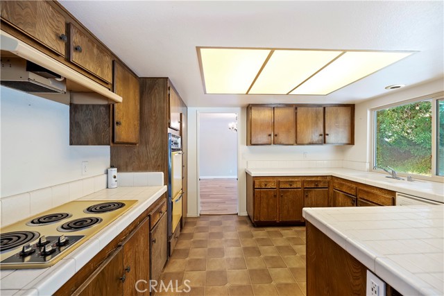 Detail Gallery Image 20 of 64 For 6164 Amberwood Dr, Rancho Cucamonga,  CA 91701 - 4 Beds | 2/1 Baths
