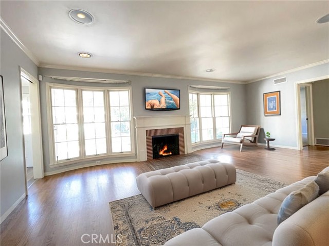 3275 N D Street, San Bernardino CA: https://media.crmls.org/medias/7dfd7595-3542-4b1c-a535-87fd2e26ea96.jpg