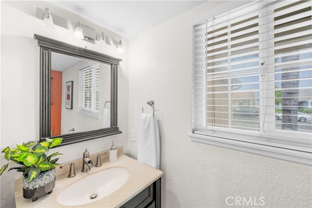 Detail Gallery Image 10 of 38 For 7224 Parkside Pl, Rancho Cucamonga,  CA 91701 - 3 Beds | 2/1 Baths