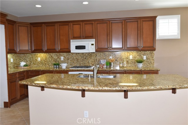 Image 4 of 59 For 8822 Cuyamaca Street