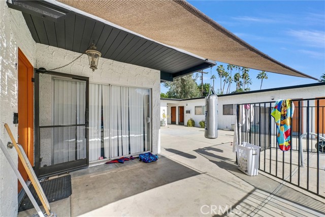 Detail Gallery Image 13 of 23 For 1900 E Baristo Rd, Palm Springs,  CA 92262 - – Beds | – Baths