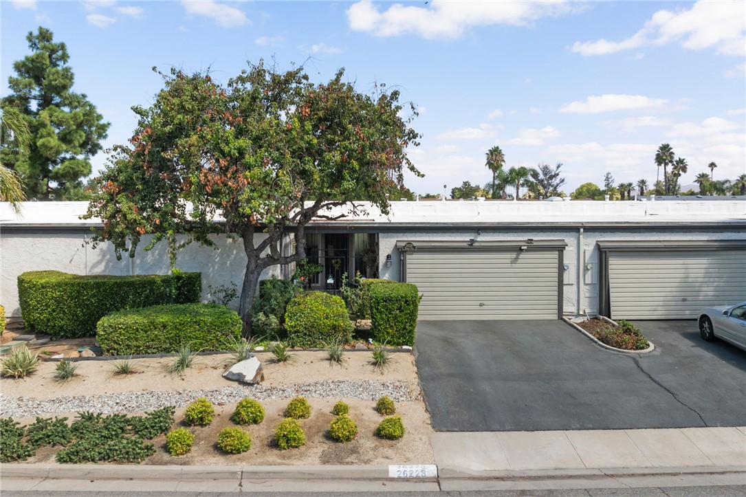 Detail Gallery Image 2 of 32 For 26228 Birkdale Road, Menifee,  CA 92586 - 2 Beds | 2 Baths