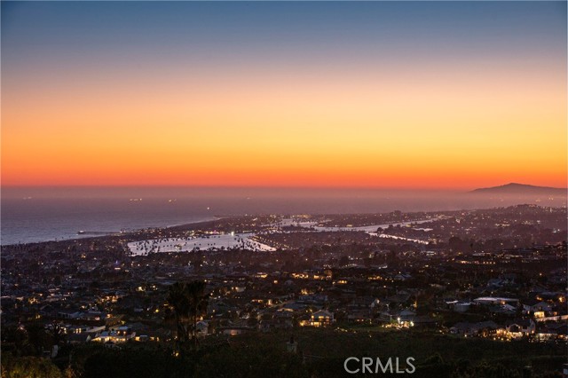Detail Gallery Image 11 of 36 For 3 Sea Shell, Newport Coast,  CA 92657 - 6 Beds | 6/1 Baths