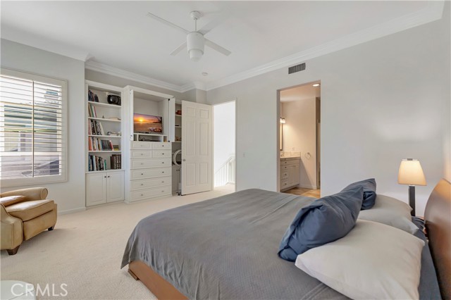 Detail Gallery Image 33 of 48 For 19328 Surfwave Dr, Huntington Beach,  CA 92648 - 3 Beds | 2/1 Baths