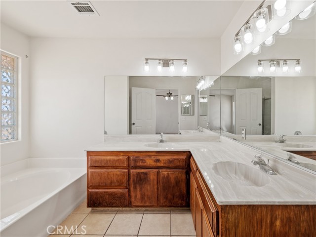 Detail Gallery Image 27 of 41 For 15464 Erie Rd, Apple Valley,  CA 92307 - 3 Beds | 2 Baths