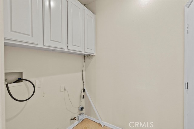 Detail Gallery Image 27 of 43 For 19914 via Joyce Dr, Saugus,  CA 91350 - 3 Beds | 2 Baths