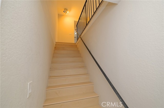 Detail Gallery Image 3 of 26 For 458 Golden Springs Dr #G,  Diamond Bar,  CA 91765 - 2 Beds | 1 Baths