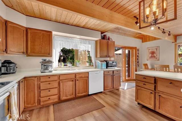 Detail Gallery Image 11 of 48 For 38249 Hampton Ave, Mineral,  CA 96063 - 2 Beds | 2 Baths