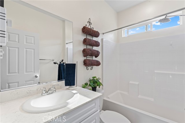 Detail Gallery Image 18 of 49 For 695 Poo Ish, San Jacinto,  CA 92582 - 6 Beds | 3/1 Baths