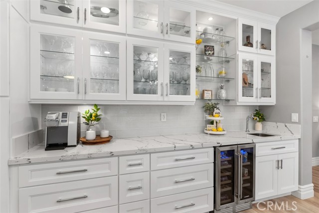 12 La Perla, Lake Forest CA: https://media.crmls.org/medias/7e084397-6a32-4175-9cf6-863896411bbb.jpg