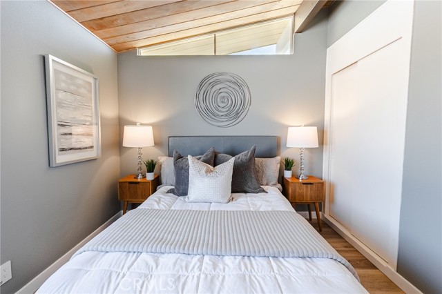 5835 Los Santos Way, Buena Park CA: https://media.crmls.org/medias/7e0a7412-3fe4-434d-b545-713b9aaf0a75.jpg