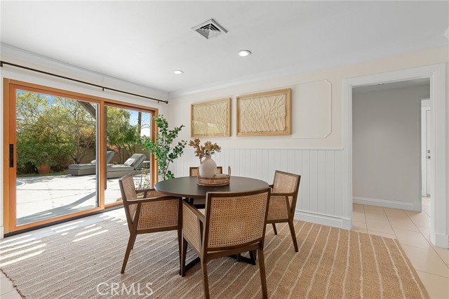 Image 21 of 73 For 4972 Park  