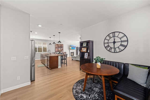 Detail Gallery Image 7 of 46 For 11923 Meander Way, Jurupa Valley,  CA 91752 - 4 Beds | 2 Baths