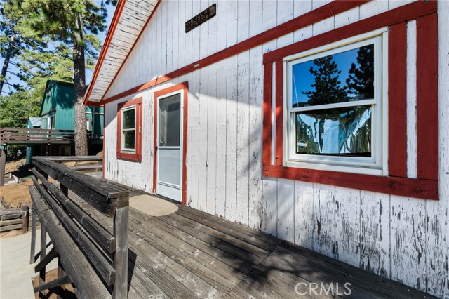 Detail Gallery Image 22 of 24 For 23034 Cedar Way, Crestline,  CA 92325 - 2 Beds | 1/2 Baths