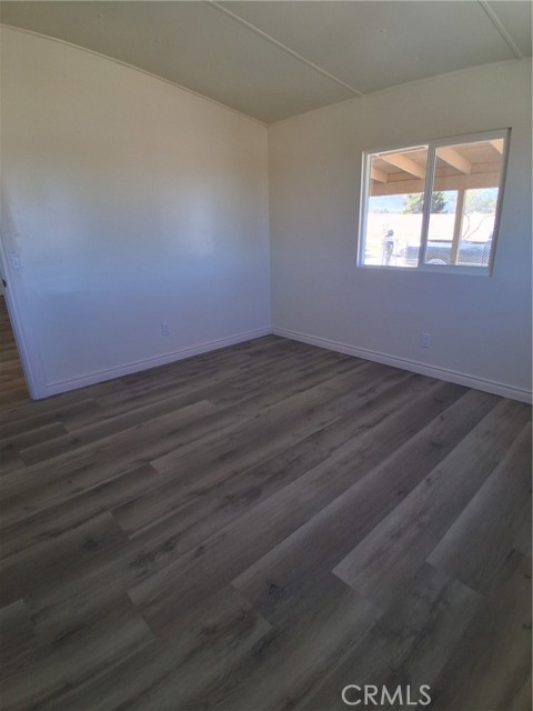 4626 Duncan Road, Phelan CA: https://media.crmls.org/medias/7e0b1e70-7e31-4560-b8bb-63df5a338238.jpg