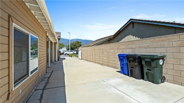 Detail Gallery Image 30 of 33 For 10847 Spyglass Dr, Rancho Cucamonga,  CA 91730 - 4 Beds | 3 Baths