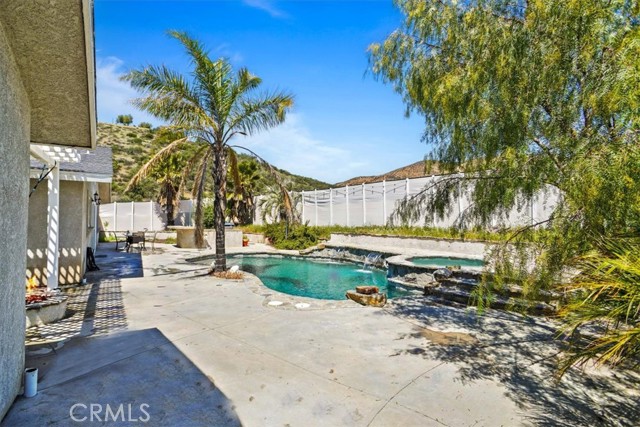 Detail Gallery Image 23 of 30 For 32580 Willow Ln, Agua Dulce,  CA 91390 - 3 Beds | 2/1 Baths