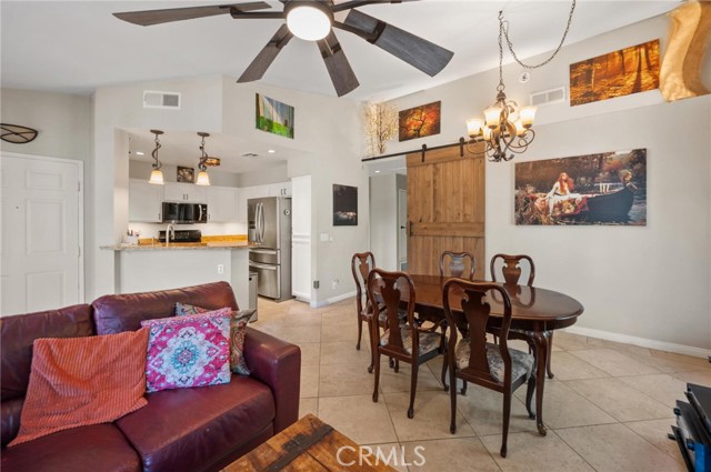 Detail Gallery Image 6 of 45 For 3414 Holly Grove St, Westlake Village,  CA 91362 - 3 Beds | 2 Baths