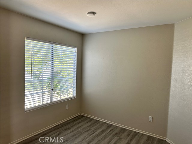 Detail Gallery Image 9 of 11 For 25589 Buena Fortuna Ln, Moreno Valley,  CA 92551 - 3 Beds | 2 Baths