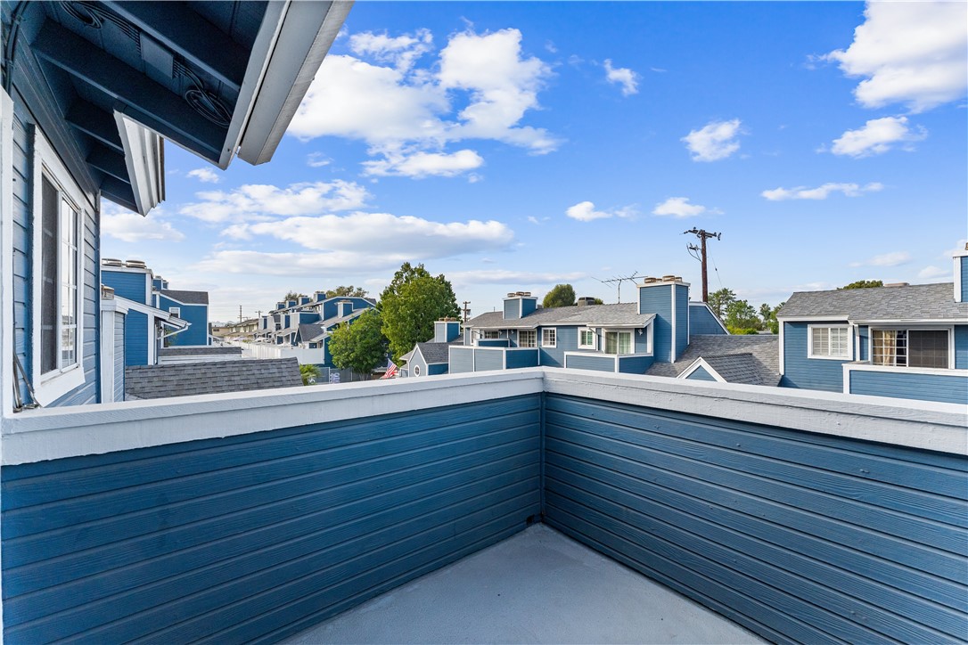 Detail Gallery Image 31 of 43 For 205 S Redwood Ave #H,  Brea,  CA 92821 - 3 Beds | 2/1 Baths