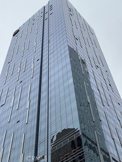 https://media.crmls.org/medias/7e0c3448-b16e-476f-9b2c-ee7284cf62c5.jpg?preset=X-Large