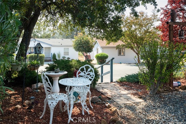 Detail Gallery Image 16 of 61 For 398 Stoneridge, Oroville,  CA 95966 - 3 Beds | 2 Baths