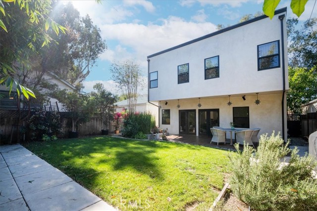 3004 Oak Avenue, Manhattan Beach, California 90266, 3 Bedrooms Bedrooms, ,2 BathroomsBathrooms,Residential,Sold,Oak,SB22239003