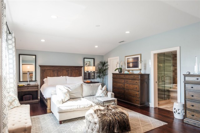 5433 Castle Knoll Road, La Canada Flintridge CA: https://media.crmls.org/medias/7e12adf3-1651-4915-b82e-95ab9c86fc74.jpg