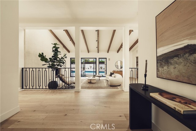 4195 Alonzo Avenue, Encino CA: https://media.crmls.org/medias/7e132306-f05d-471e-b3f4-b9e952c62534.jpg