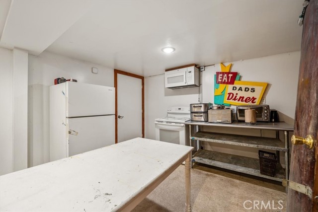 Detail Gallery Image 27 of 75 For 910 Guadalupe, Guadalupe,  CA 93434 - 1 Beds | 1/2 Baths