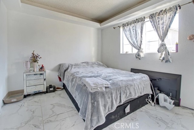 Detail Gallery Image 10 of 27 For 6093 Troth St, Jurupa Valley,  CA 91752 - 3 Beds | 1 Baths