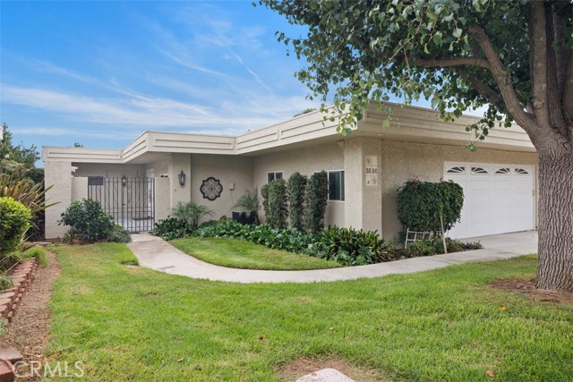 5594 Avenida Sosiega W, Laguna Woods CA: https://media.crmls.org/medias/7e153cb1-3595-45c2-b933-83c71b4712c0.jpg