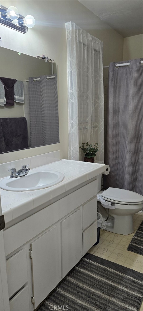 Detail Gallery Image 11 of 19 For 1762 W Beacon, Anaheim,  CA 92804 - 4 Beds | 2 Baths