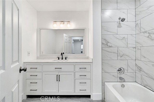 Detail Gallery Image 22 of 35 For 2808 Riverview, Madera,  CA 93637 - 4 Beds | 2/2 Baths