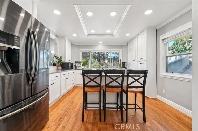 Detail Gallery Image 10 of 52 For 16908 Hillside Dr, Chino Hills,  CA 91709 - 4 Beds | 3/1 Baths