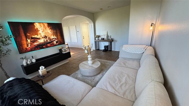 11472 Ghiberti Way, Porter Ranch CA: https://media.crmls.org/medias/7e165ee6-7e28-4f53-8b6a-cdc67b036802.jpg