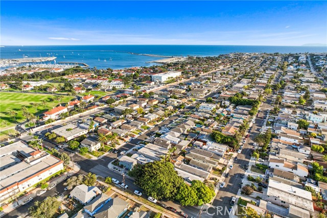 Detail Gallery Image 45 of 47 For 2604 S Kerckhoff Ave, San Pedro,  CA 90731 - 2 Beds | 2 Baths