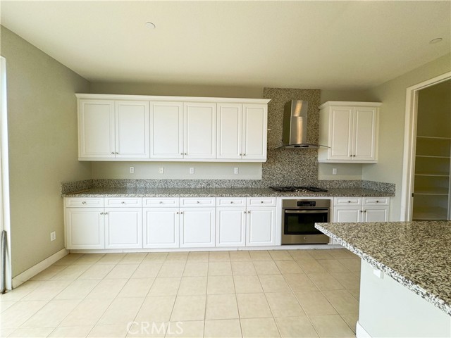 Detail Gallery Image 4 of 18 For 9741 La Vine Ct, Rancho Cucamonga,  CA 91701 - 4 Beds | 3/1 Baths