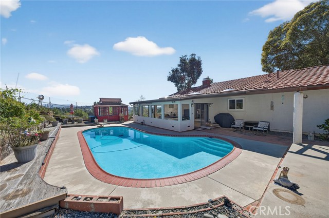 Detail Gallery Image 5 of 69 For 1528 York Dr, Vista,  CA 92084 - 3 Beds | 2 Baths