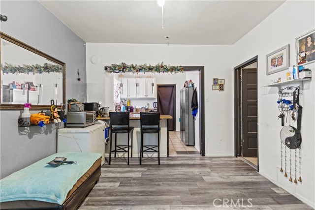 2922 Maple Avenue, Los Angeles CA: https://media.crmls.org/medias/7e1ba919-a26b-4554-b5b4-a5d86e585ecd.jpg