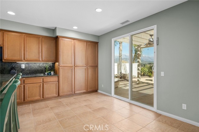 Detail Gallery Image 17 of 54 For 35590 Byron Trl, Beaumont,  CA 92223 - 4 Beds | 3 Baths