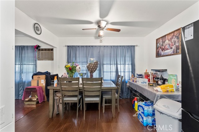 14413 Califa Street photo 7