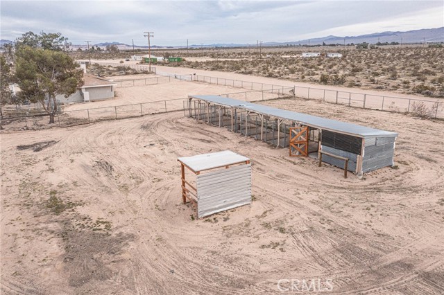 Detail Gallery Image 10 of 50 For 46334 Alamosa, Newberry Springs,  CA 92365 - 4 Beds | 3 Baths