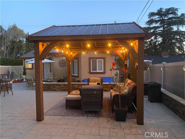 Detail Gallery Image 9 of 15 For 419 W Altadena Dr, Altadena,  CA 91001 - – Beds | – Baths