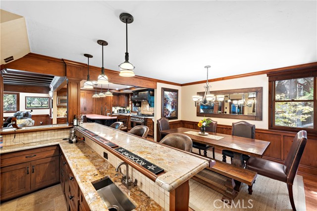 Detail Gallery Image 29 of 70 For 400 Cottage Grove Rd, Lake Arrowhead,  CA 92352 - 4 Beds | 4 Baths