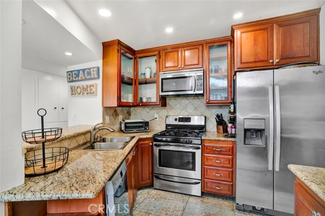 Detail Gallery Image 10 of 30 For 34071 El Contento Dr, Dana Point,  CA 92629 - 2 Beds | 2 Baths