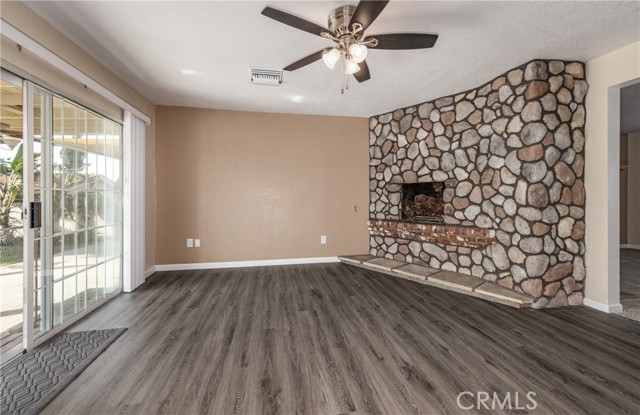 Detail Gallery Image 8 of 42 For 25711 Alto, San Bernardino,  CA 92404 - 3 Beds | 2 Baths