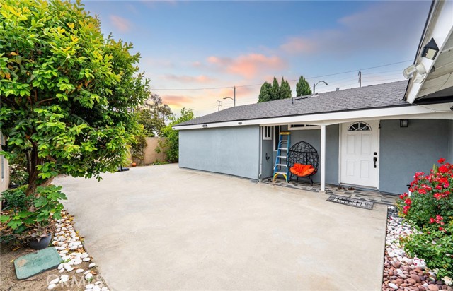 9791 Lee Street, Cypress CA: https://media.crmls.org/medias/7e223f6e-91a5-4503-875d-ef2be6e92fac.jpg