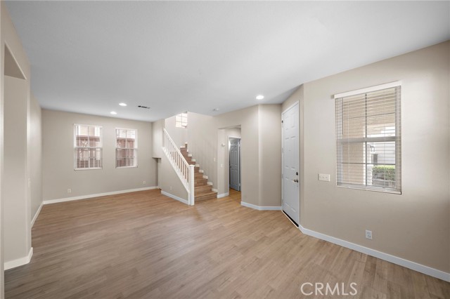 47 Rue Du Chateau, Aliso Viejo CA: https://media.crmls.org/medias/7e2254a9-f0db-4dc0-a2f8-e75c80c03472.jpg