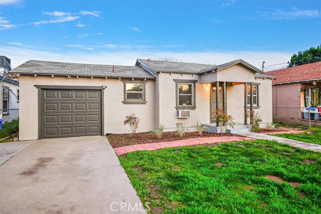 Detail Gallery Image 1 of 21 For 7387 Lynwood Way, Highland,  CA 92346 - 3 Beds | 2 Baths